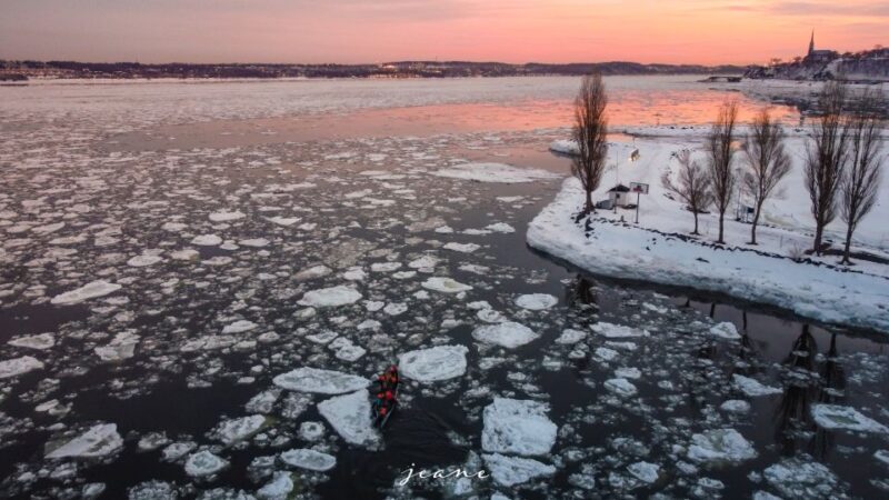 Quebec City: Ice Canoeing with Hot Chocolate & Sauna - Key Points
