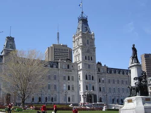 Quebec: City Tour, Montmorency Falls & Île d'Orléans Tour - Explore Quebec’s Historic Heart