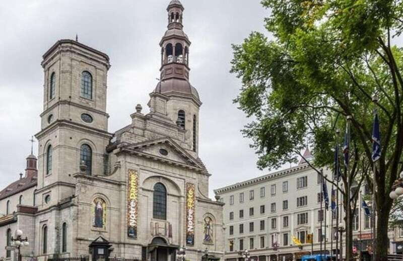 Quebec : Old Town Private Walking Tour With A Local Guide - Key Points
