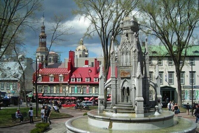 Quebec Old Town Walking Tour With A Guide - Exploring Quebec Old Town: An Overview