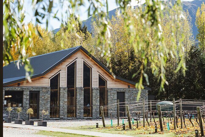 Queenstown: Afternoon Wine & Beer Tour with Platters - Authentic Experiences and Traveler Feedback
