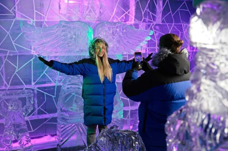 Queenstown: Ice Bar Entry with Warm Winter Gear and Drink - The Experience at a Glance