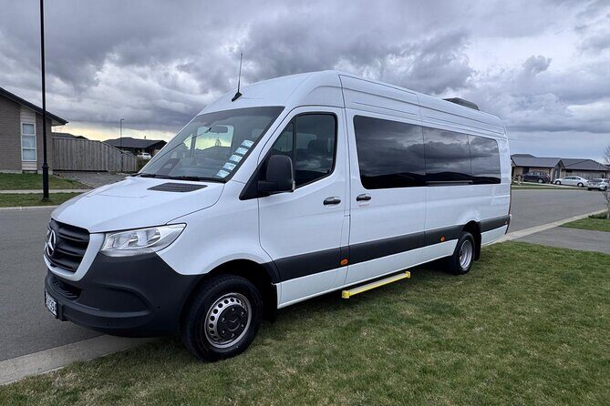 Queenstown International Airport To and From City Center Transfer - Practical Details