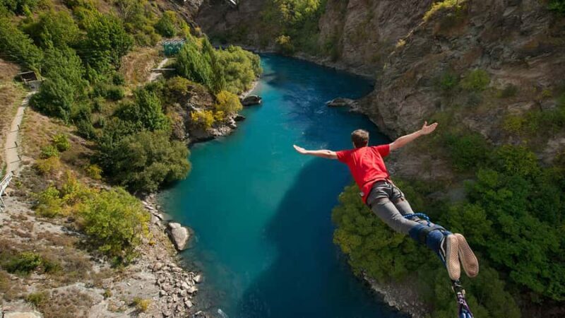 Queenstown: Kawarau Bridge Bungy - World's First Bungy! - Key Points