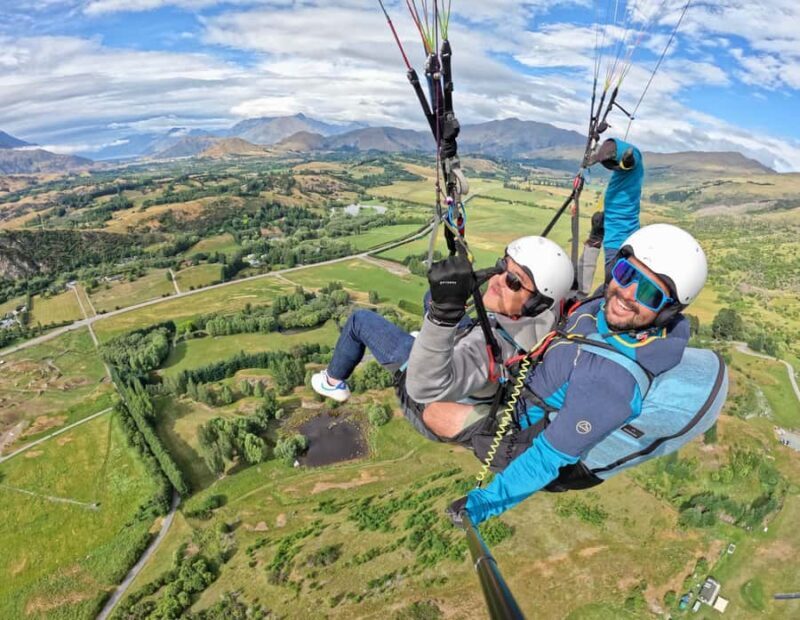 Queenstown: Tandem Paragliding Experience - An Overview of the Queenstown Tandem Paragliding Experience