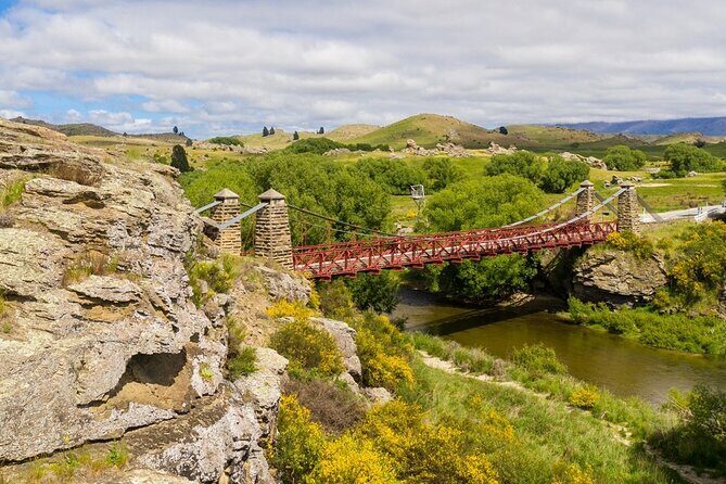 Queenstown to Dunedin with Taieri Gorge Train One-Way Tour - Queenstown to Dunedin with Taieri Gorge Train One-Way Tour: A Journey Through Otago’s Past and Present