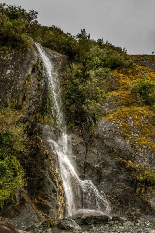 Queenstown to Franz Josef Tour via Wnaka (One-Way) - The Experience: What Travelers Can Expect