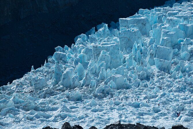 Queenstown to Franz Josef via Wanaka Small Group Day Tour (1-Way) - Transportation and Group Size