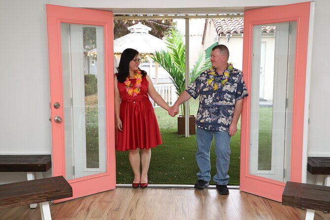Quickie Sign and Go Wedding at Hawaiian Wedding Chapel - What is the Quickie Sign & Go Wedding at Hawaiian Wedding Chapel?