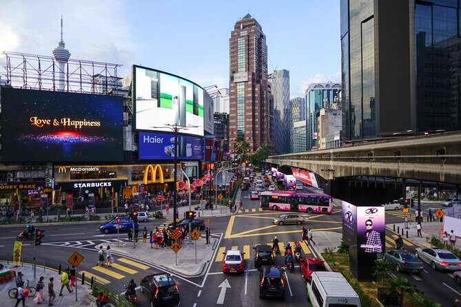 Quirky Art Museum called Ur-Mu in Bukit Bintang, KL - Key Points