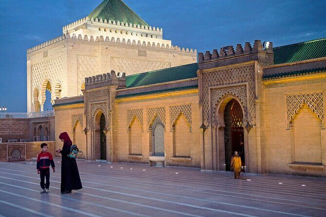 Rabat Night Tour with traditional Moroccan Dinner - Authenticity and Value: What You’re Really Getting