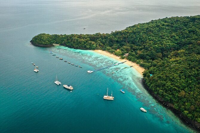 Racha & Coral Islands Sunset by Catamaran - Timing and Group Size