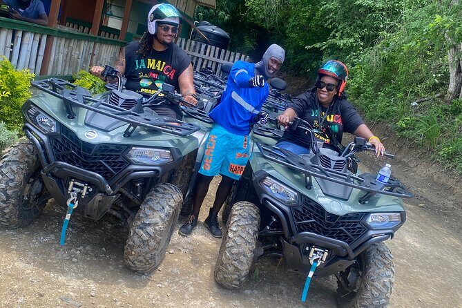 Rafting Atv and Ricks cafe - Arrival and First Stop: Bamboo Rafting on the Great River