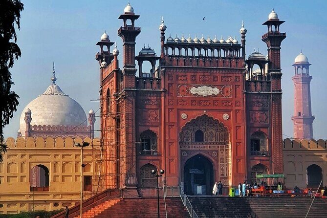 Rangeela Rickshaw Walled City Lahore Guided Tour - Why This Tour Offers Great Value
