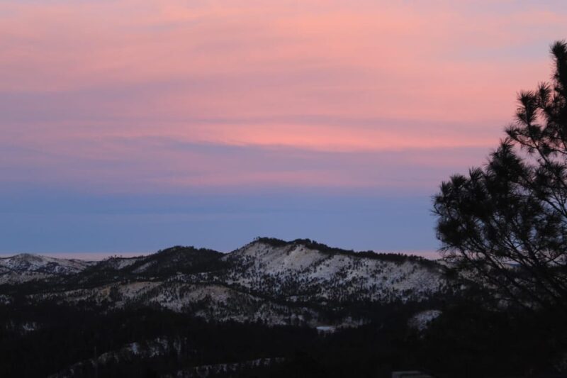 Rapid City: Devils Tower & Spearfish Canyon Private Tour - Lunch in Spearfish: A Local Flavor
