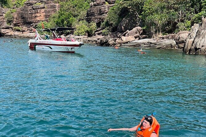 Real snorkel trip to explore Cham island by speedboat-SMALL GROUP - Price and Value