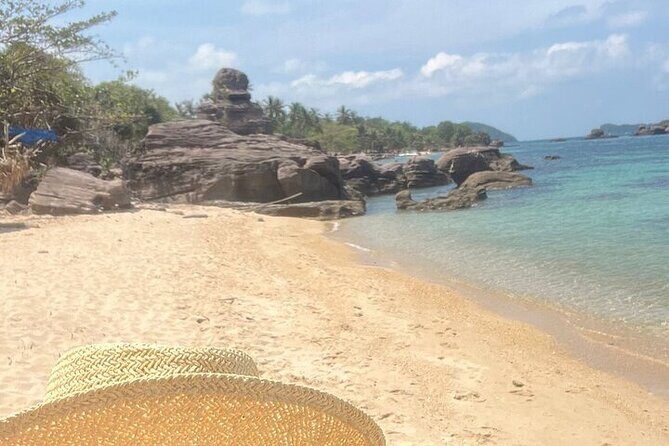 Real snorkel trip to explore Cham island by speedboat-SMALL GROUP - Who Will Love This Tour?