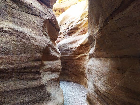 Red canyon jeep tour in Eilat - Key Points