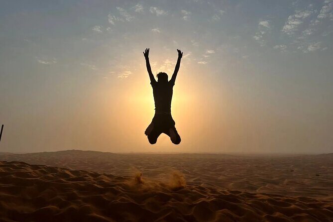 Red Dune 4x4 Desert Safari with Camel ride & BBQ Dinner - Key Points