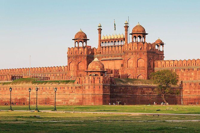 Red Fort Skip-the-Line E-tickets & guide Delhi transfers - Key Points