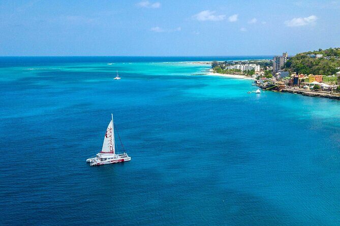 Reggae Catamaran and Snorkeling Open Bar Cruise Montego Bay - Who Should Book This Tour?