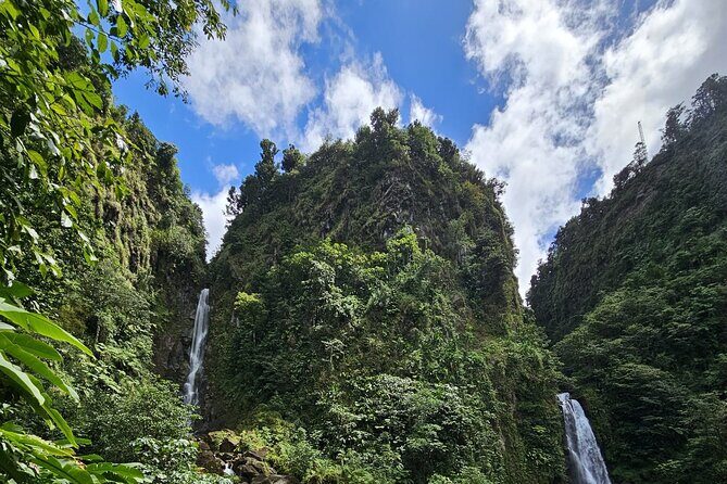 Relax in Hot Springs and swim in Titou Gorge and Trafalgar Falls - Key Points