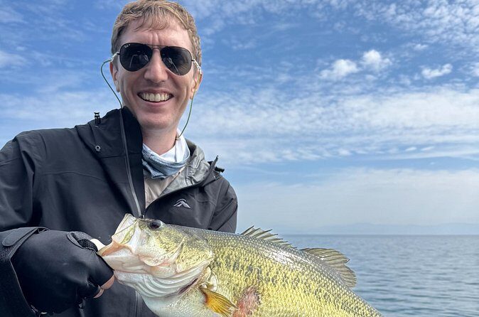 Relaxed 4-hour bass fishing experience at Lake Biwa for 1 person - What About the Gear and Equipment?