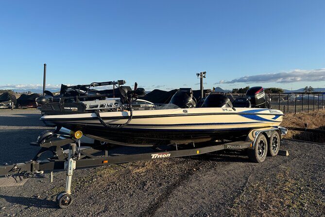 Relaxed 4-hour bass fishing experience at Lake Biwa for 1 person - Pricing and Value