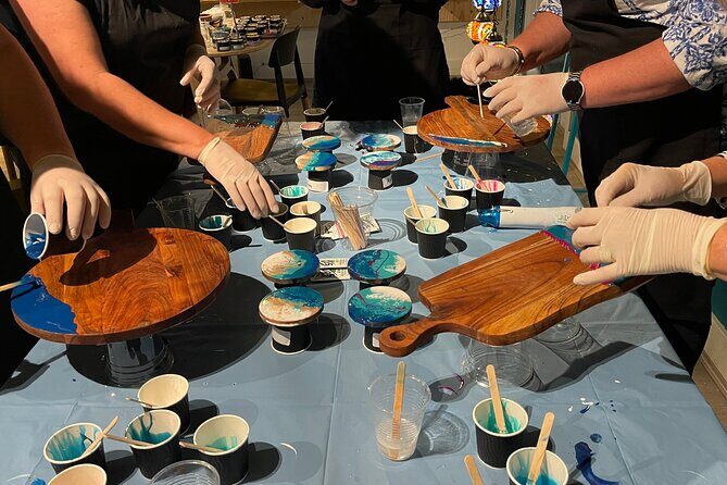 Resin Art Classes Brisbane: Cheeseboards & Coasters - Key Points