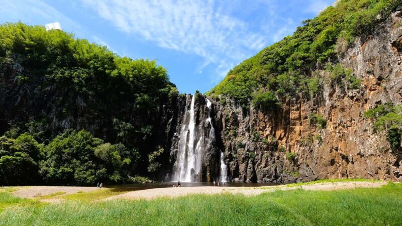 Reunion Island : Guided tour to the Salazie with lunch - Key Points