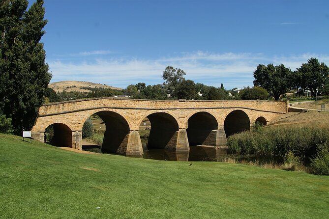 Richmond and Wine Tour - Introducing the Richmond and Wine Tour: A Perfect Day Out