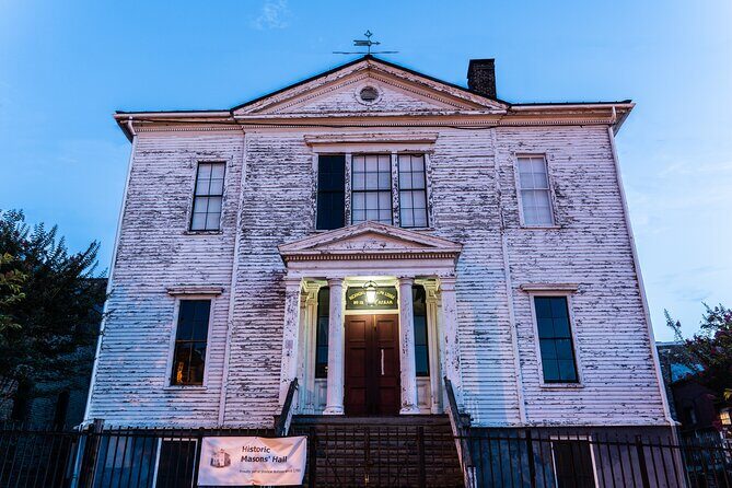 Richmond Ghosts Boos and Booze Haunted Pub Crawl - Experience and Practical Details