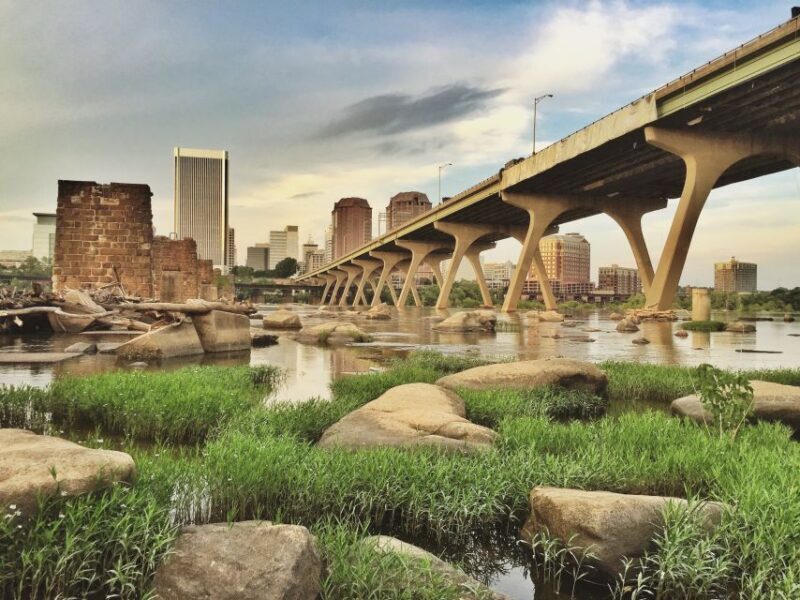 Richmond: Guided Hike in James River Park - The Sum Up
