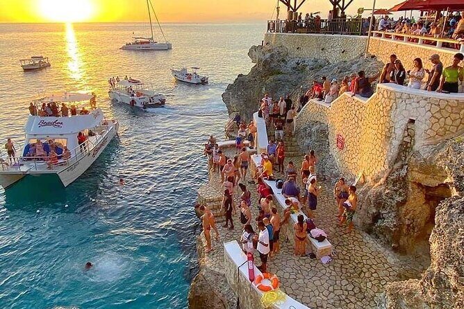 Ricks cafe & 7mile Beach Tour from Montego Bay. - The Itinerary Breakdown: What to Expect