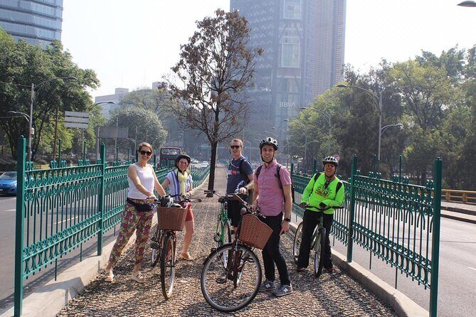 Ride Mexico City Historic Center, highlights w/ taco stop - An In-Depth Look at the Itinerary