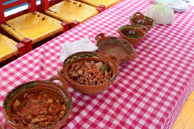 Riding Boats + Tacos+ Frida Kahlo's neighborhood (private tour) - What Makes This Tour Stand Out?