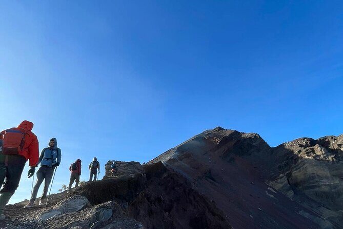 Rinjani Trekking 3D/2N - Sembalun Hot Springs Reward to Crater Rim and Lake - FAQ