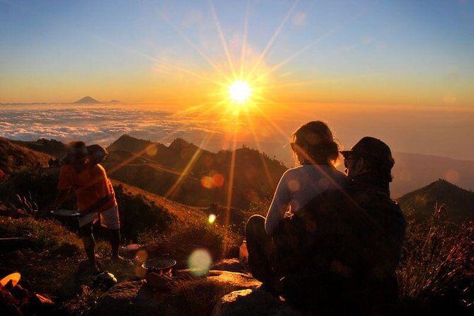 Rinjani Trekking 3D2N Summit - Full Trail - What Makes This Trek Special?