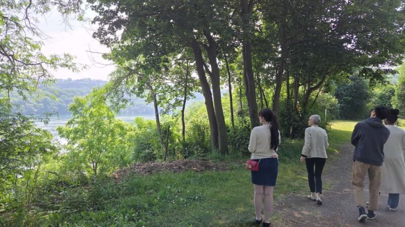 RiverBrink Art Museum: Historical Walking Tour of Queenston - Breaking Down the Itinerary