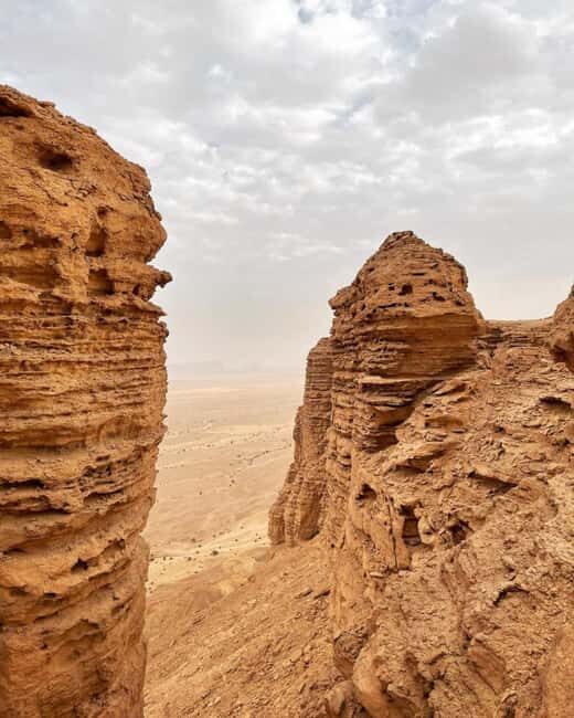Riyadh: Edge of the World Hiking, Camel Ride, and Cave Tour - FAQ