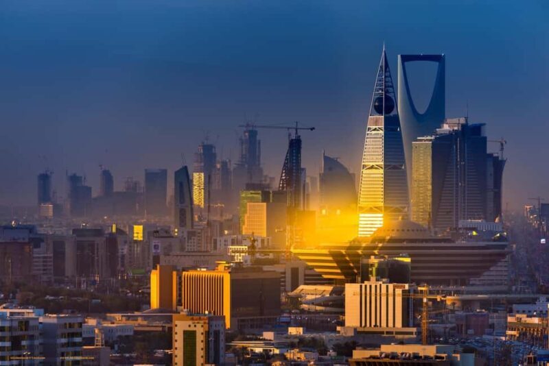 Riyadh: Historical City Full-Day Guided Tour with Transport - What to Expect and Practicalities