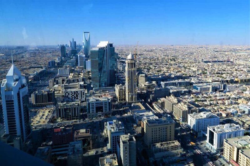 Riyadh: Kingdom Tower, Faisaliah Tower, and Tahlia Street - Is This Tour Worth the Price?