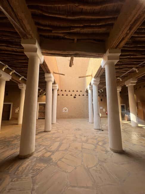 Riyadh: Masmak Fort, Souq AlZal, and Murabba Palace Tour - Summing Up: Who Will Love This Tour?