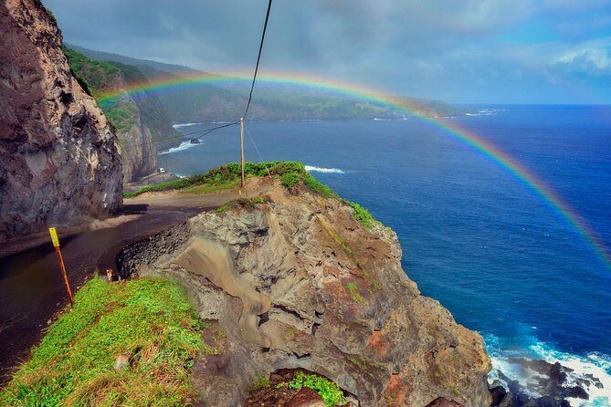 Road to Hana Adventure with Farm to Table Lunch in Town of Hana - Exploring the Route: What’s Included and What You Can Expect