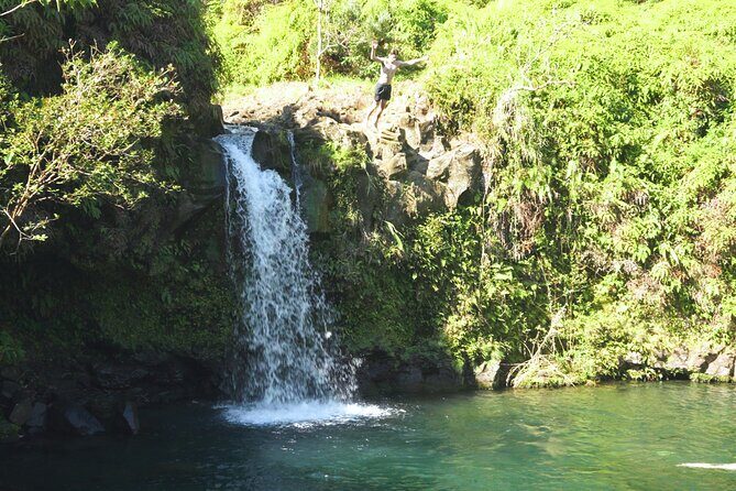 Road to Hana Deluxe Rainforest & Waterfall Experience from Oahu - FAQs