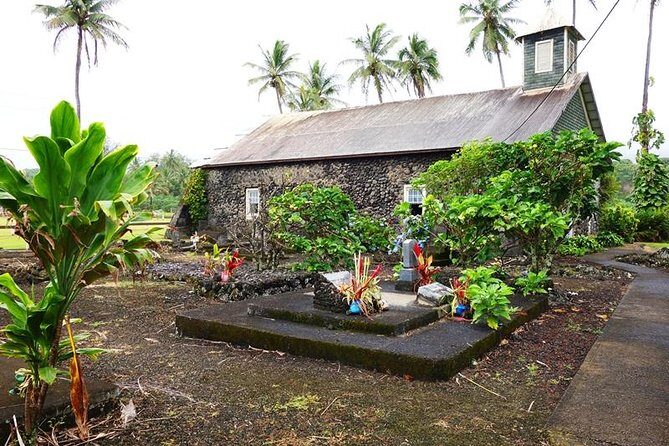 Road to Hana in Mercedes Van: Waterfalls and Black Sand Beach - Practical Tips for Travelers