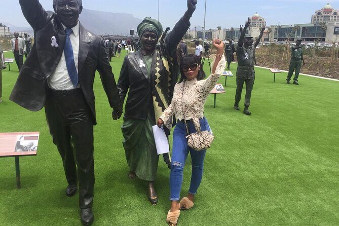 Robben Island and Long Walk To Freedom Historical Full day Tour. - Key Points