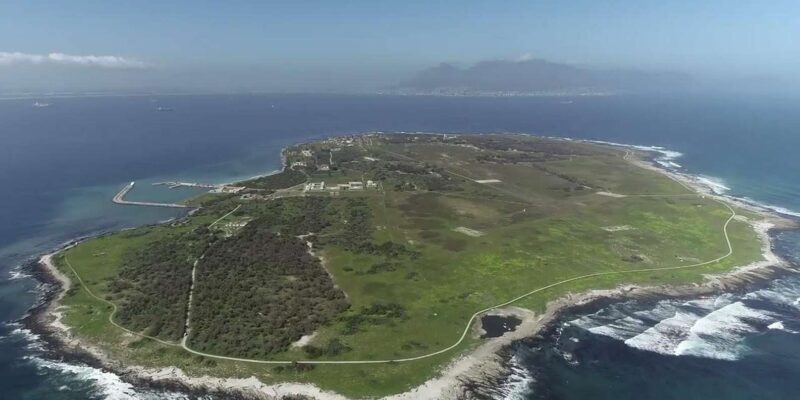 Robben Island Half Day Tour With Pre Booked Ticket (s) - Key Points