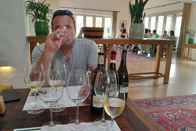 Robben Island, Kirstenbosch Garden, Groot Constantia Private Tour - A Practical Guide to the Cape Town Highlights