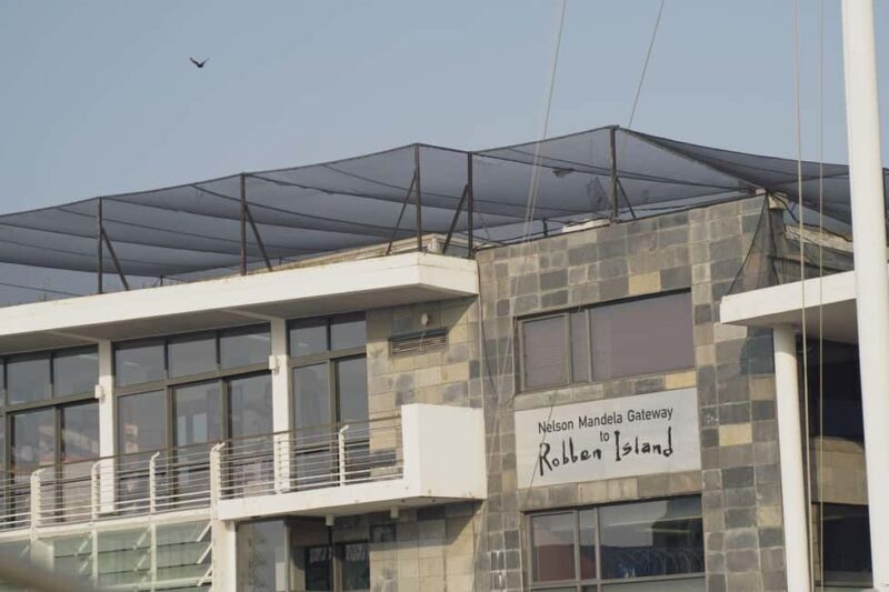 Robben Island Museum and Cape Town City Tour - FAQ